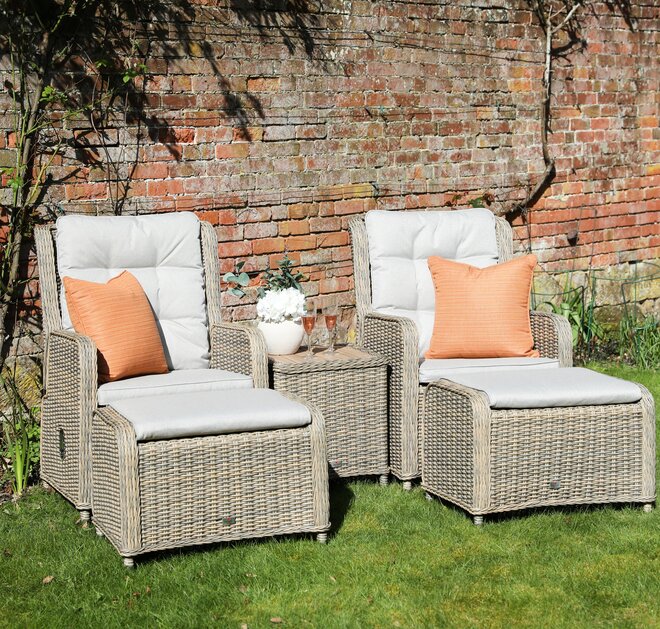 Lyra Dual Recliner Set with footrests - image 5